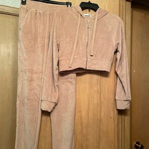 WMNS Fashion Nova Set ‘The New Trendsetter Terry Set’ in the color Taupe, SIZE S